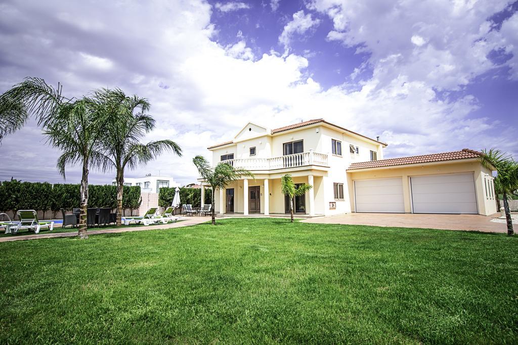 Villa Eva Ayia Napa Exterior photo